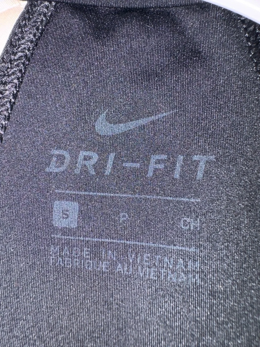 Nike Pro Dri-FIT Women's Cropped Training Tank Top black iron grey size S